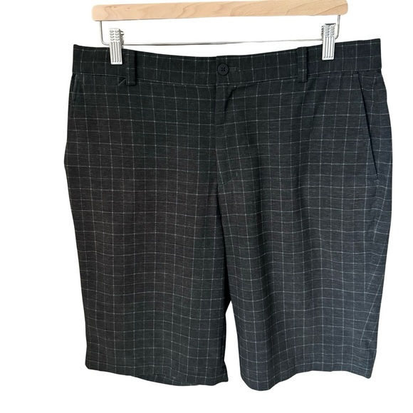 NIKE GOLF Dri-Fit Stretch Shorts 11” Inseam Dark Grey Black Style# 818047-010 - Picture 1 of 15